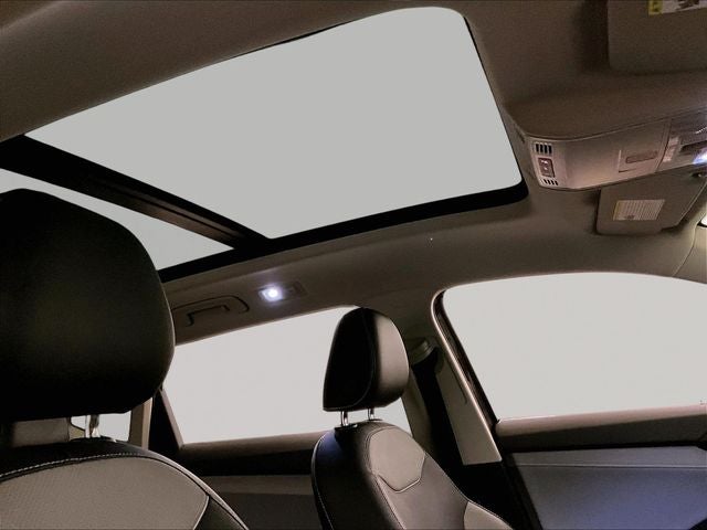 2023 Volkswagen Taos 1.5T SEL