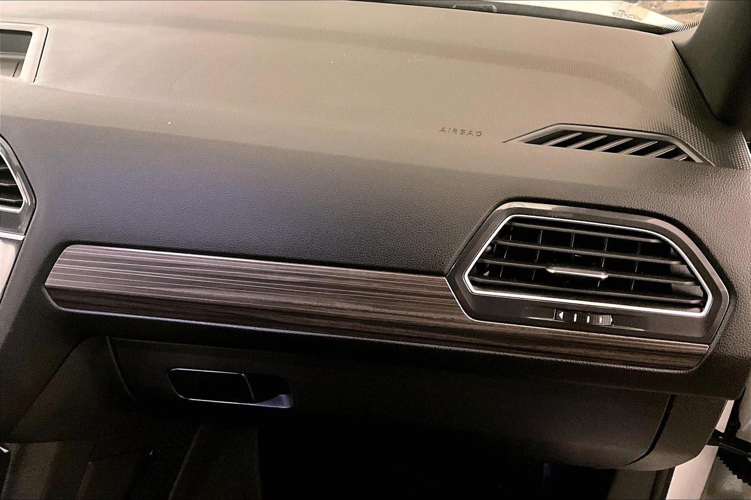 2022 Volkswagen Tiguan SEL R-Line