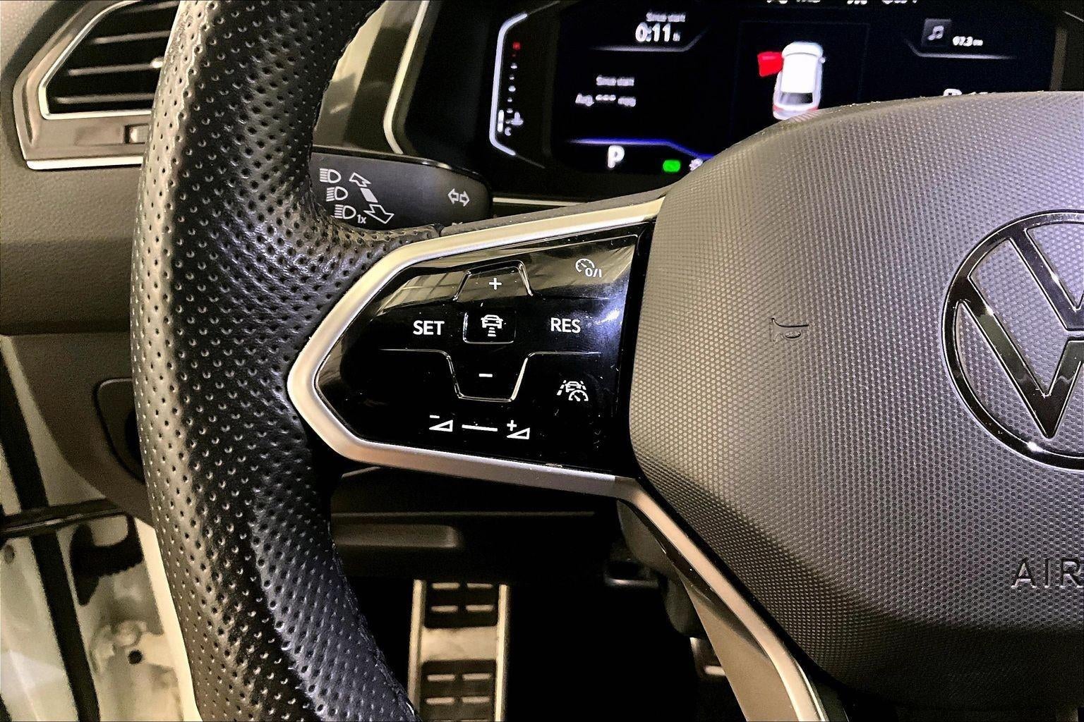 2022 Volkswagen Tiguan SEL R-Line