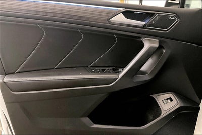 2022 Volkswagen Tiguan SEL R-Line