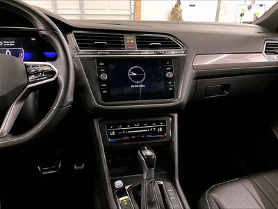 2023 Volkswagen Tiguan 2.0T SE R-Line Black
