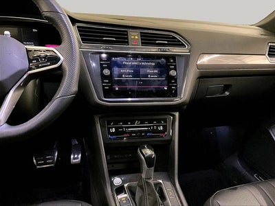 2024 Volkswagen Tiguan 2.0T SE R-Line Black