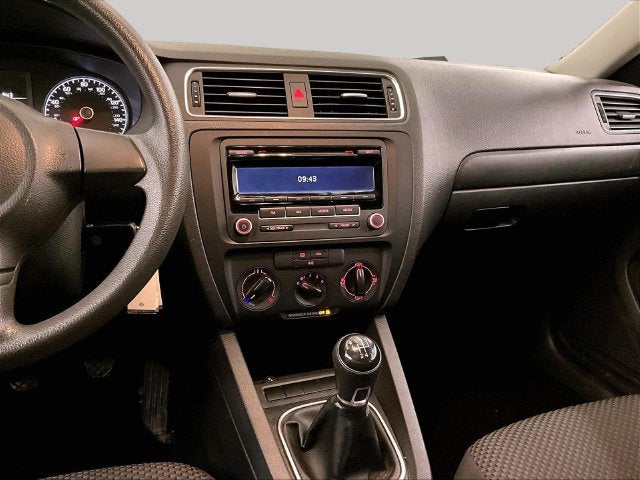2013 Volkswagen Jetta 2.0L S
