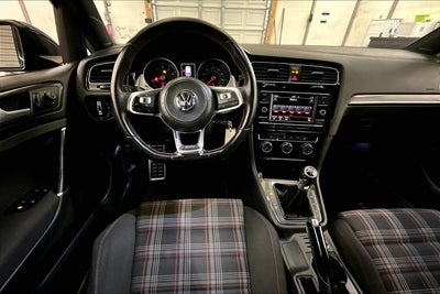 2018 Volkswagen Golf GTI S