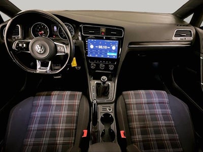 2015 Volkswagen Golf GTI 2.0T S