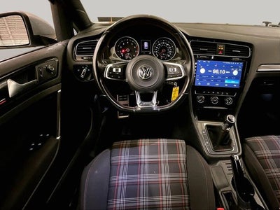 2015 Volkswagen Golf GTI 2.0T S