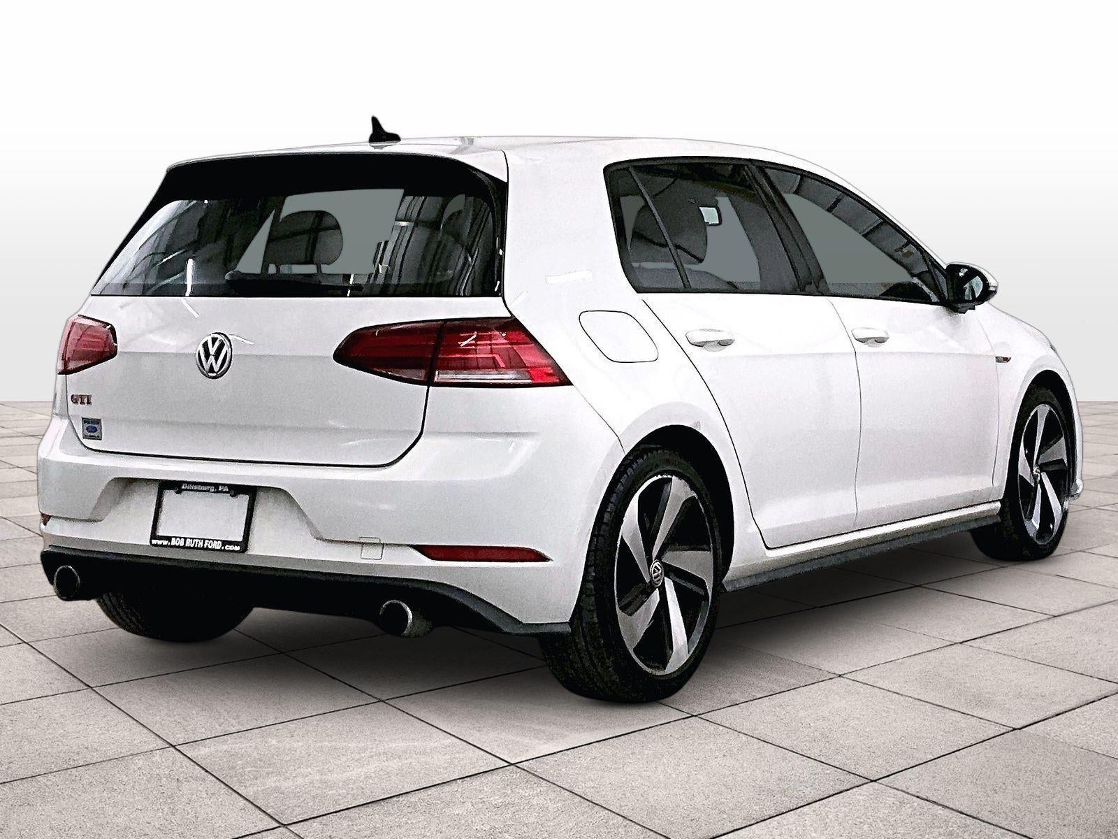 2019 Volkswagen Golf GTI SE