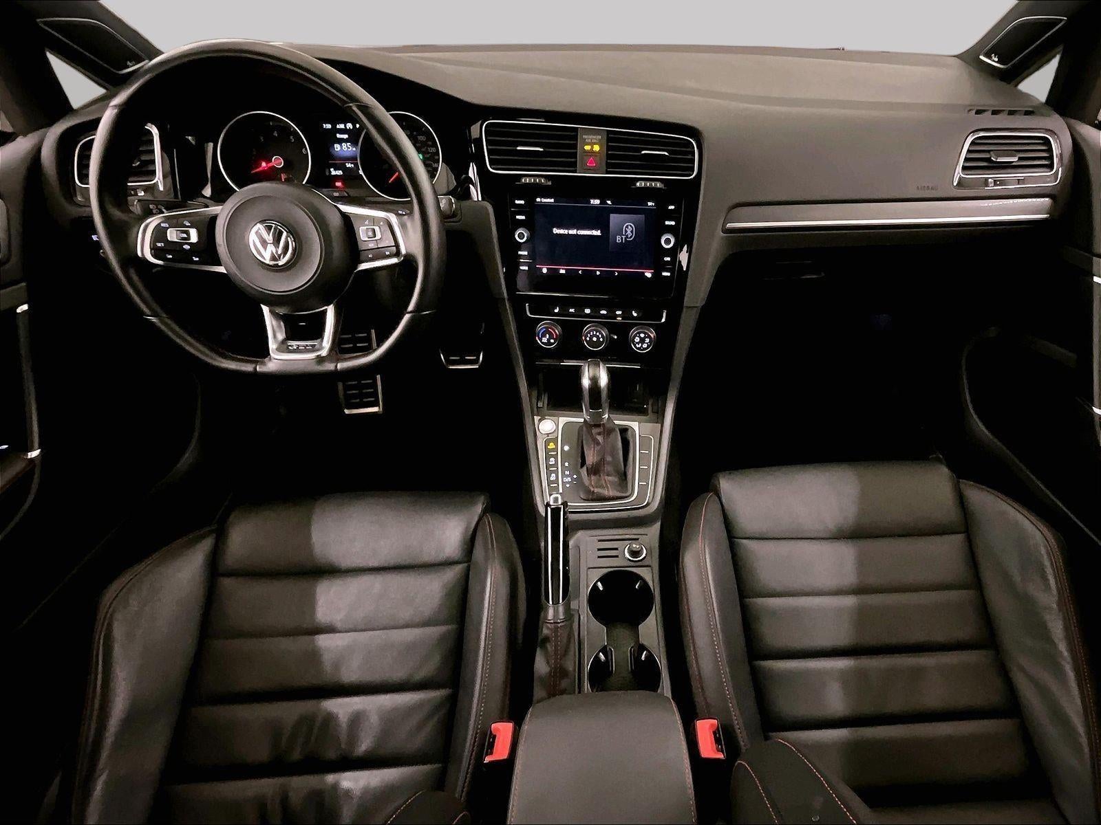 2019 Volkswagen Golf GTI SE