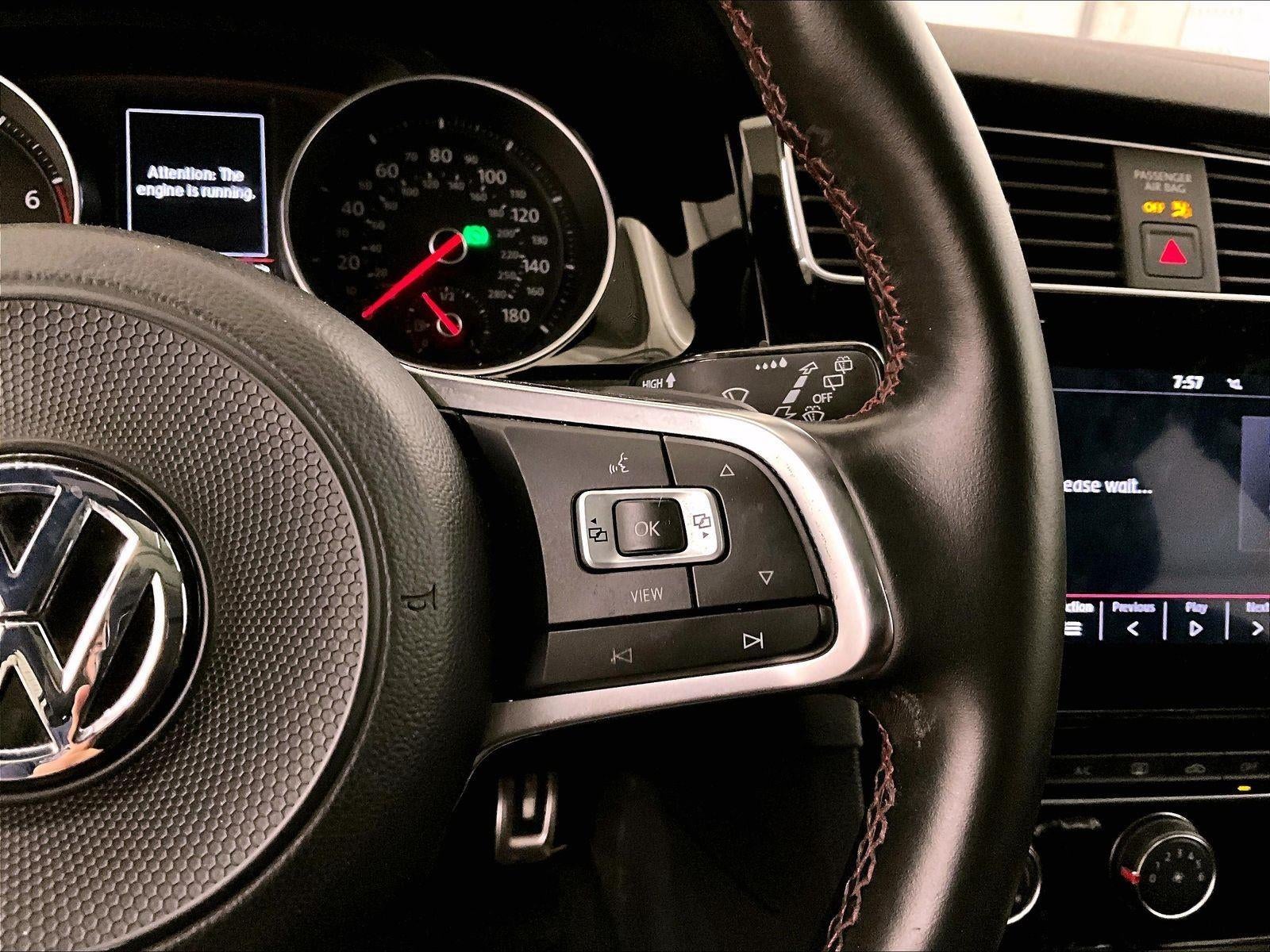 2019 Volkswagen Golf GTI SE