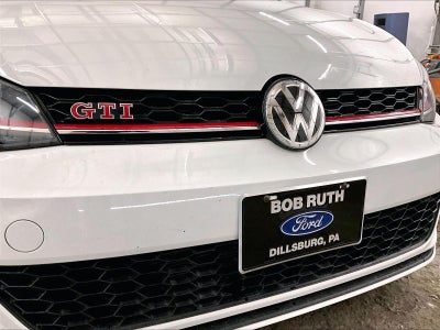 2019 Volkswagen Golf GTI SE