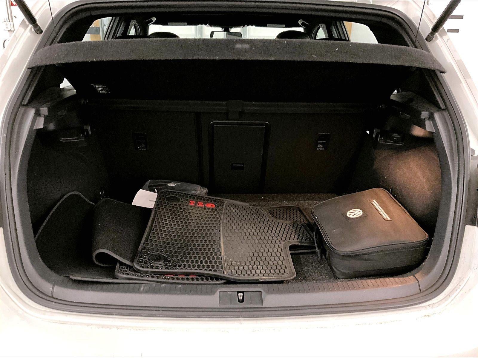 2019 Volkswagen Golf GTI SE