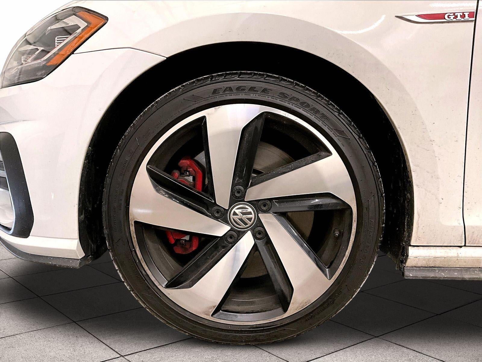2019 Volkswagen Golf GTI SE