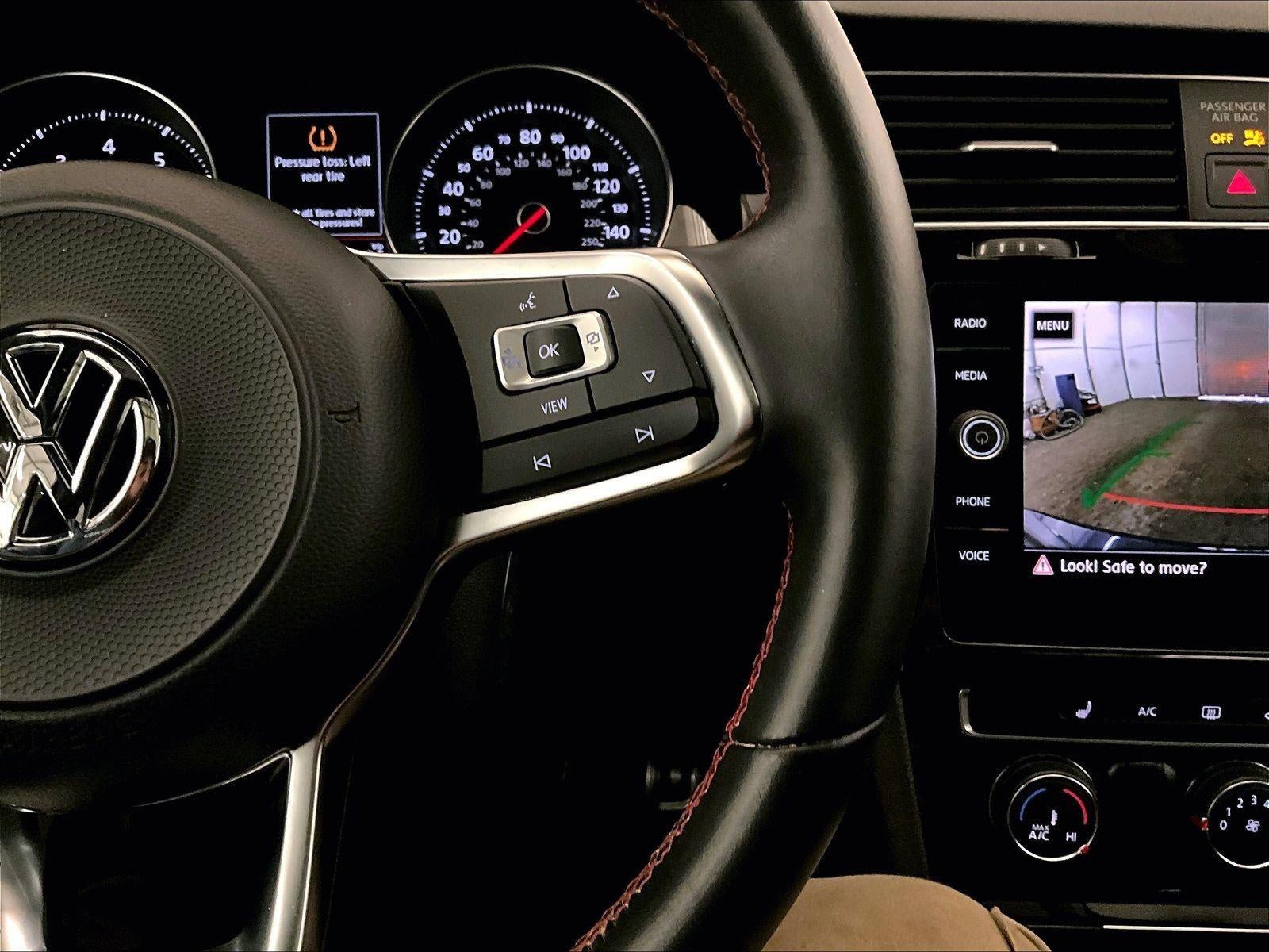 2019 Volkswagen Golf GTI S