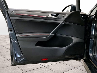 2019 Volkswagen Golf GTI S