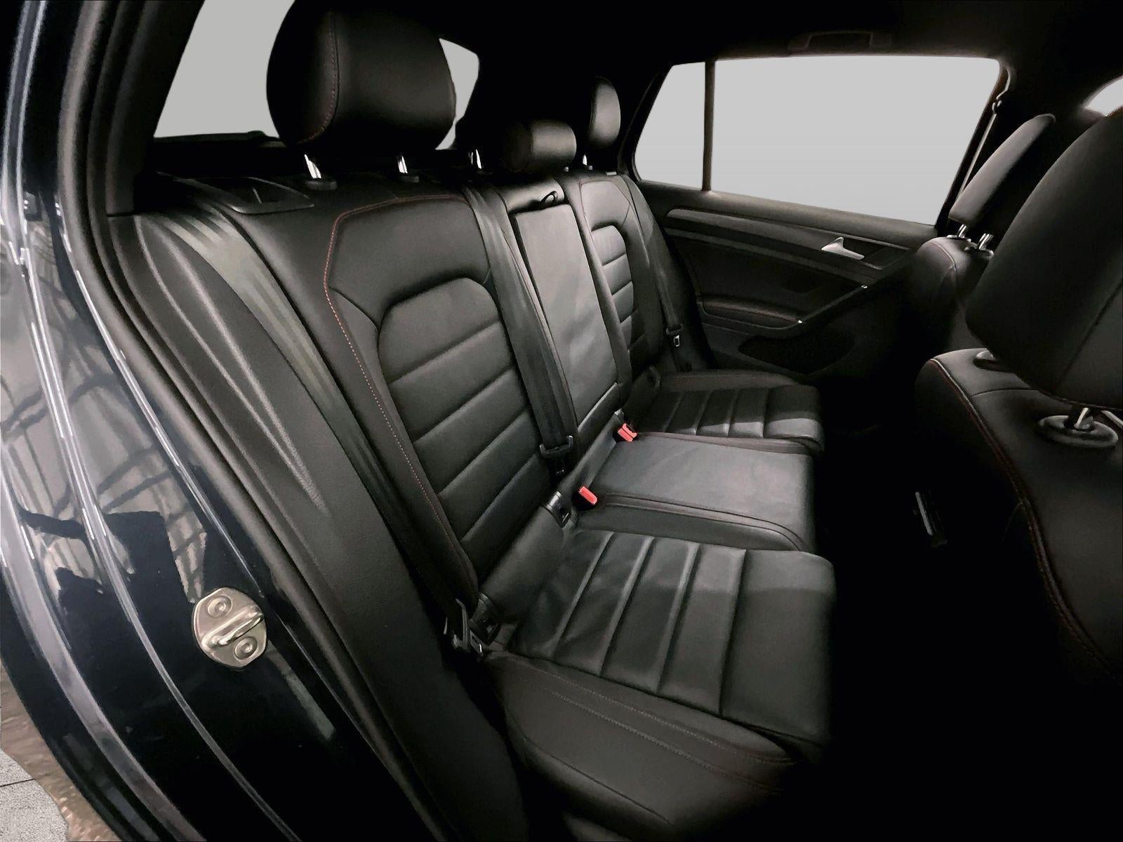 2019 Volkswagen Golf GTI S