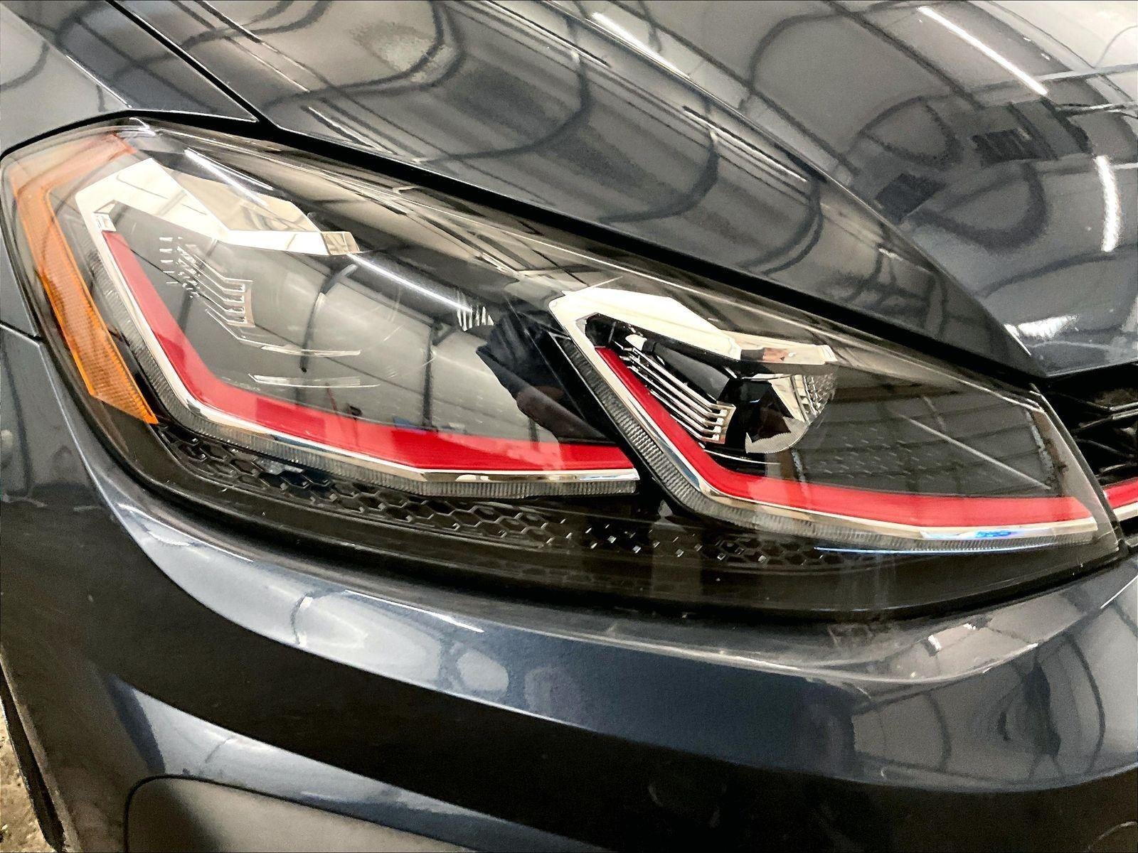 2019 Volkswagen Golf GTI S