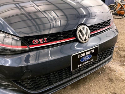 2019 Volkswagen Golf GTI S