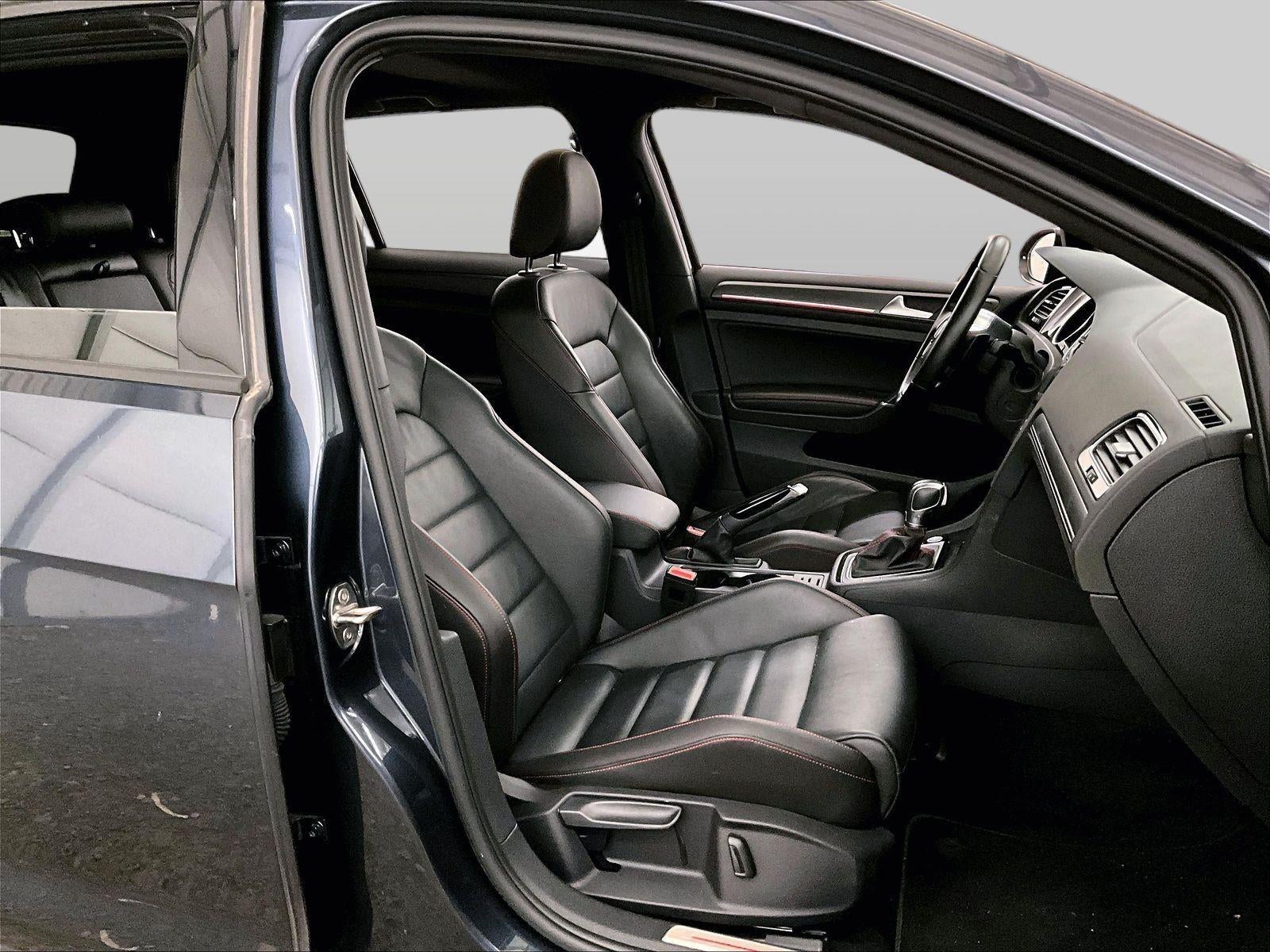 2019 Volkswagen Golf GTI S