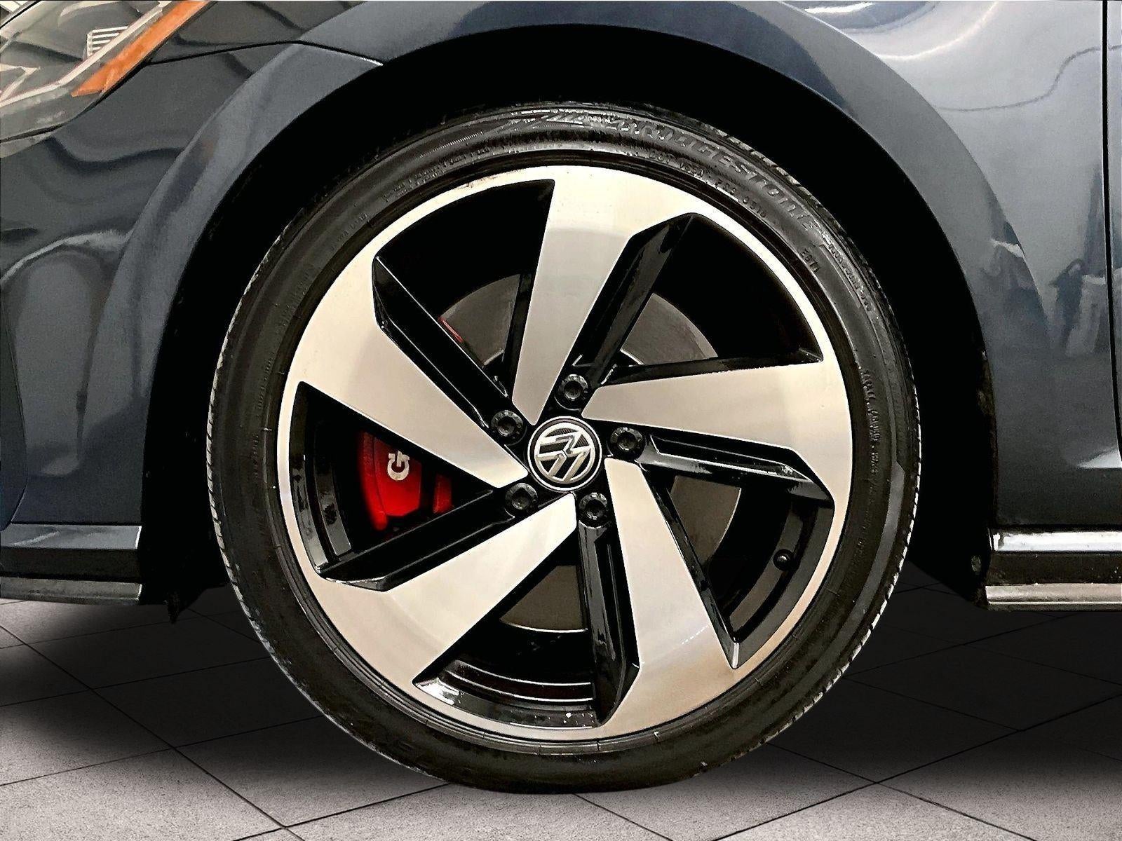 2019 Volkswagen Golf GTI S