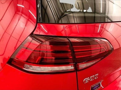 2019 Volkswagen Golf GTI 2.0T SE