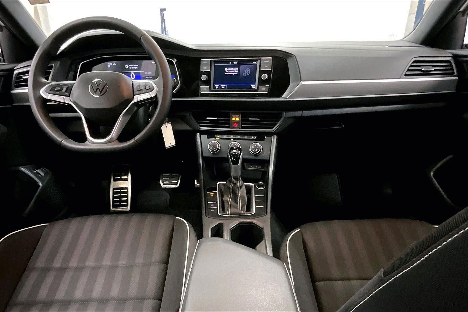 2024 Volkswagen Jetta Sport