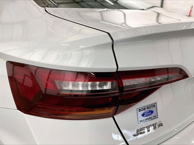 2019 Volkswagen Jetta R-Line