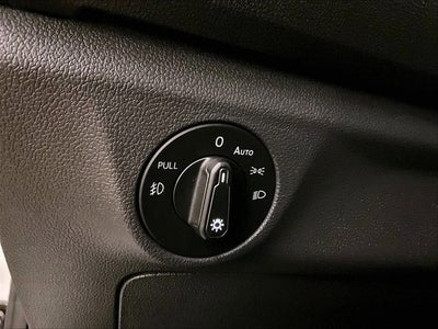2019 Volkswagen Jetta R-Line
