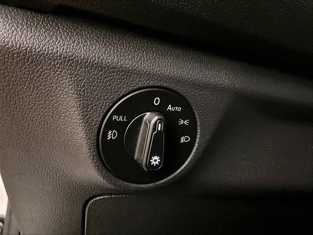 2019 Volkswagen Jetta R-Line