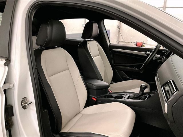 2019 Volkswagen Jetta R-Line