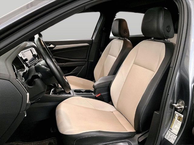 2021 Volkswagen Jetta R-Line