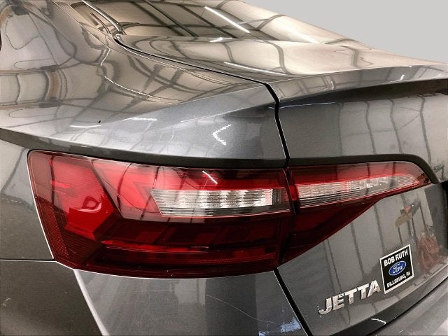 2021 Volkswagen Jetta R-Line