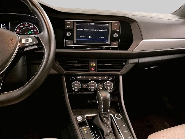 2021 Volkswagen Jetta R-Line