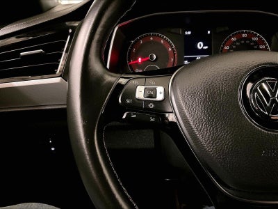 2019 Volkswagen Jetta R-Line