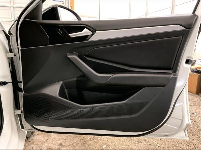 2019 Volkswagen Jetta R-Line