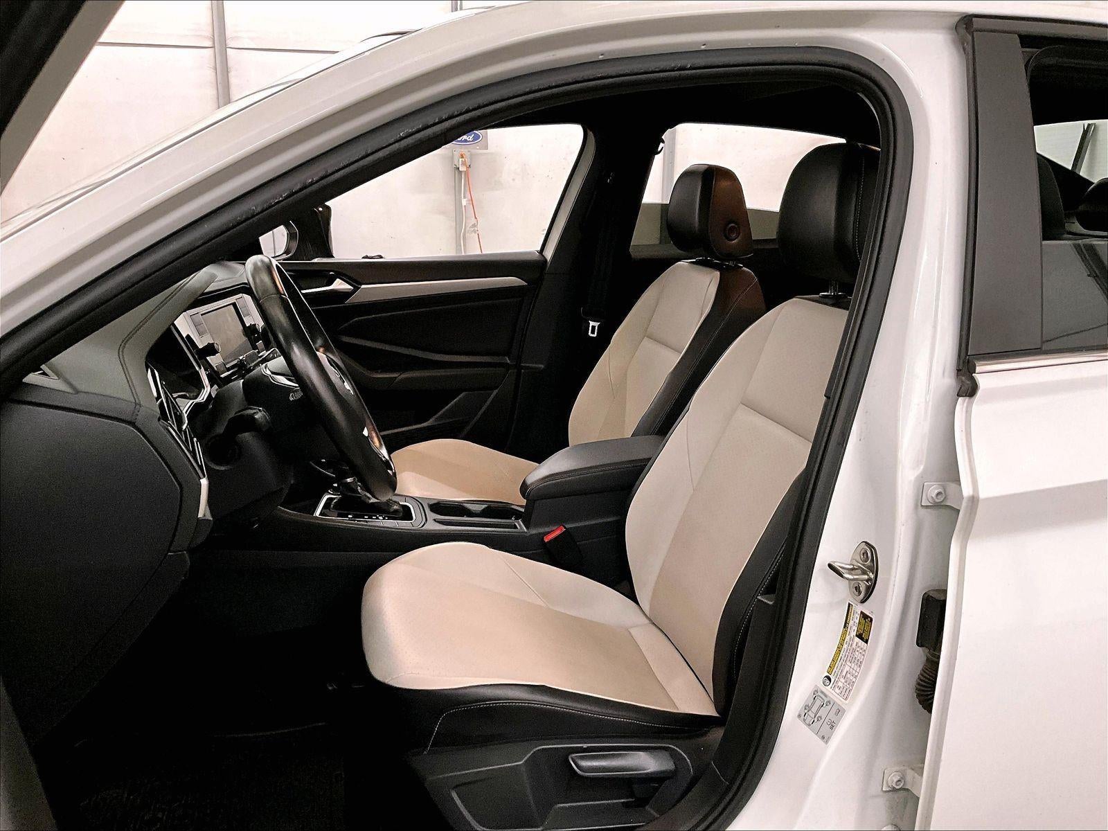2019 Volkswagen Jetta R-Line