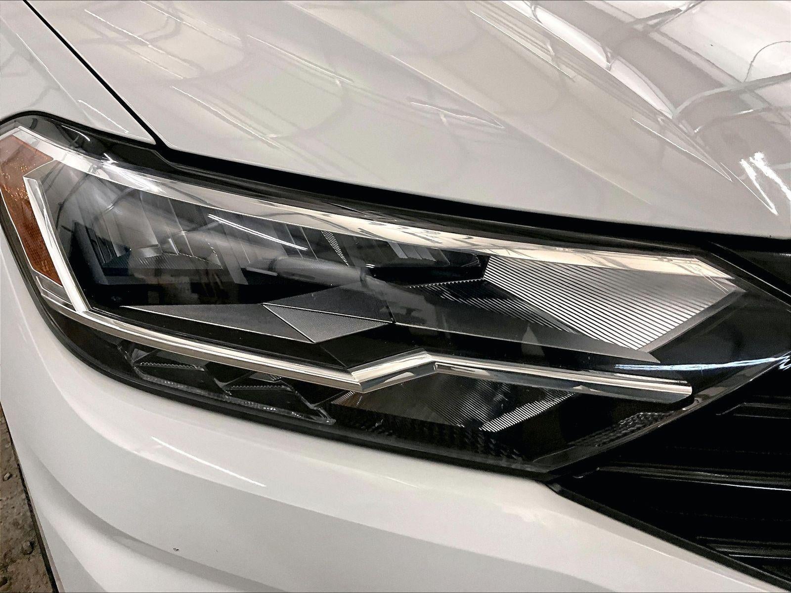 2019 Volkswagen Jetta R-Line