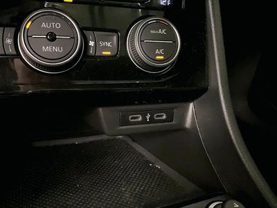 2021 Volkswagen Jetta R-Line