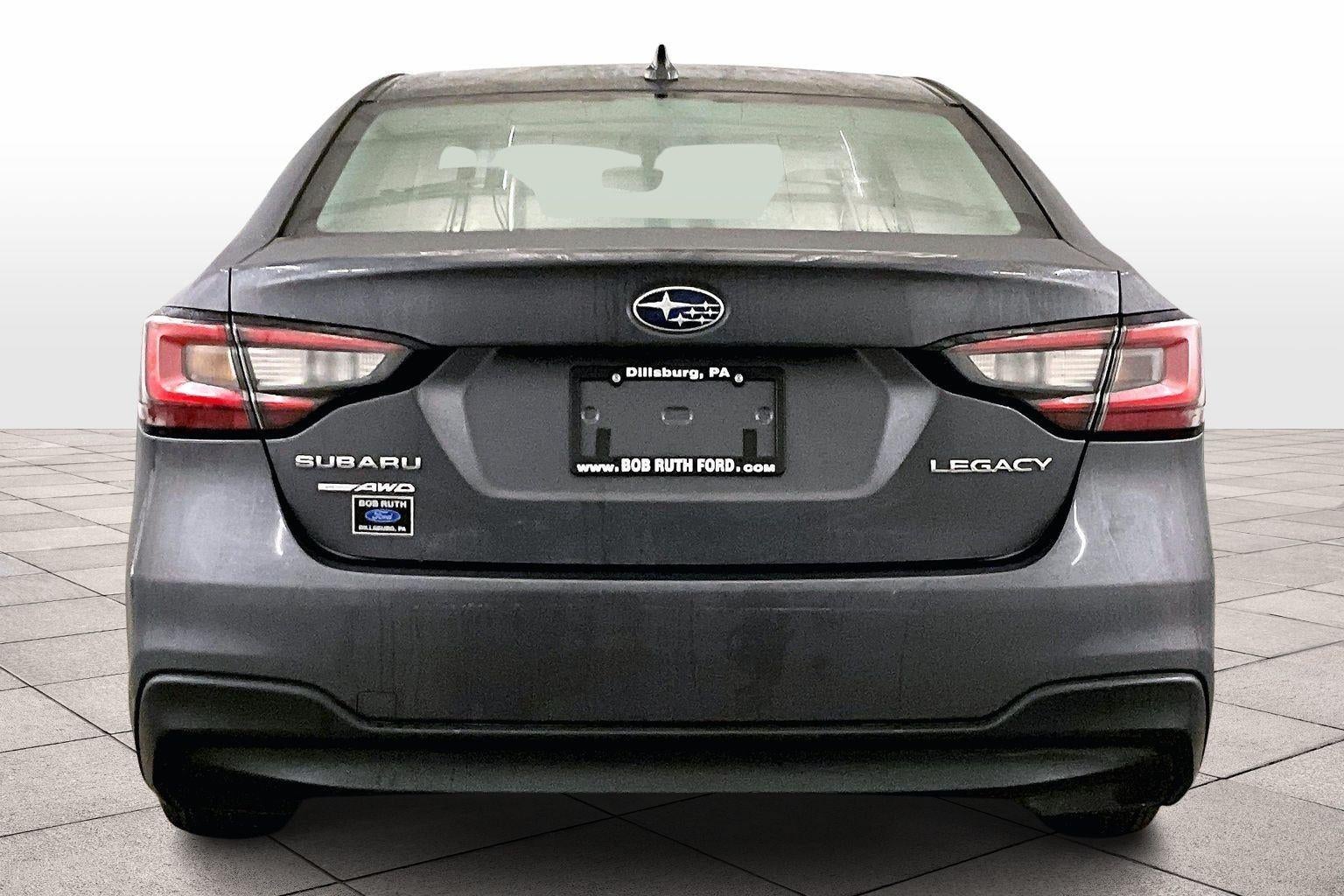 2022 Subaru Legacy Base