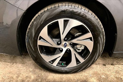 2022 Subaru Legacy Base