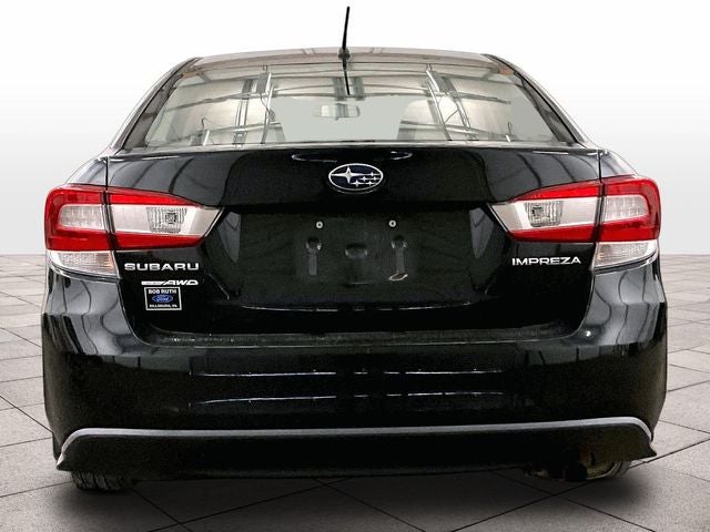 2019 Subaru Impreza 2.0i