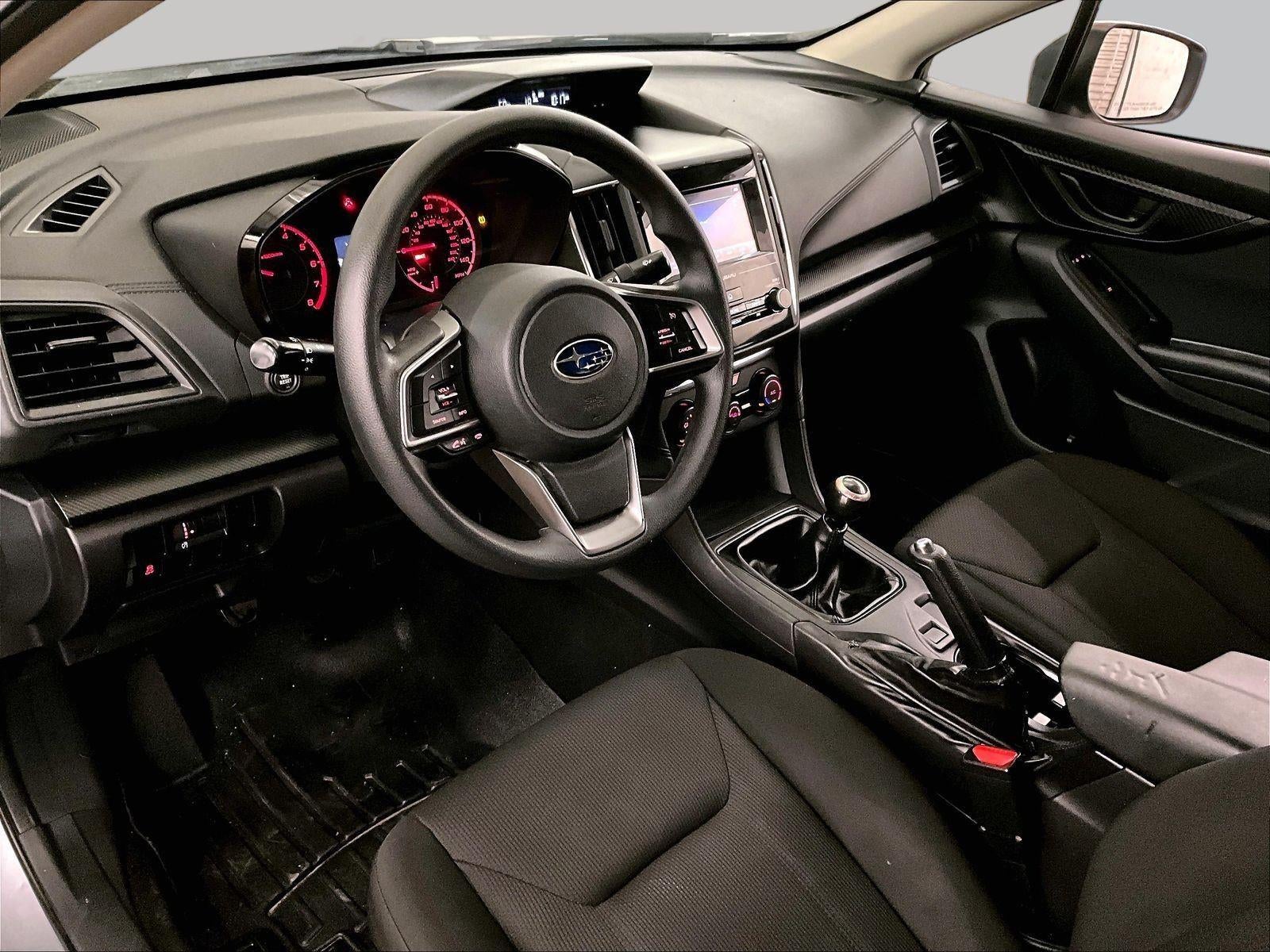 2017 Subaru Impreza 2.0i