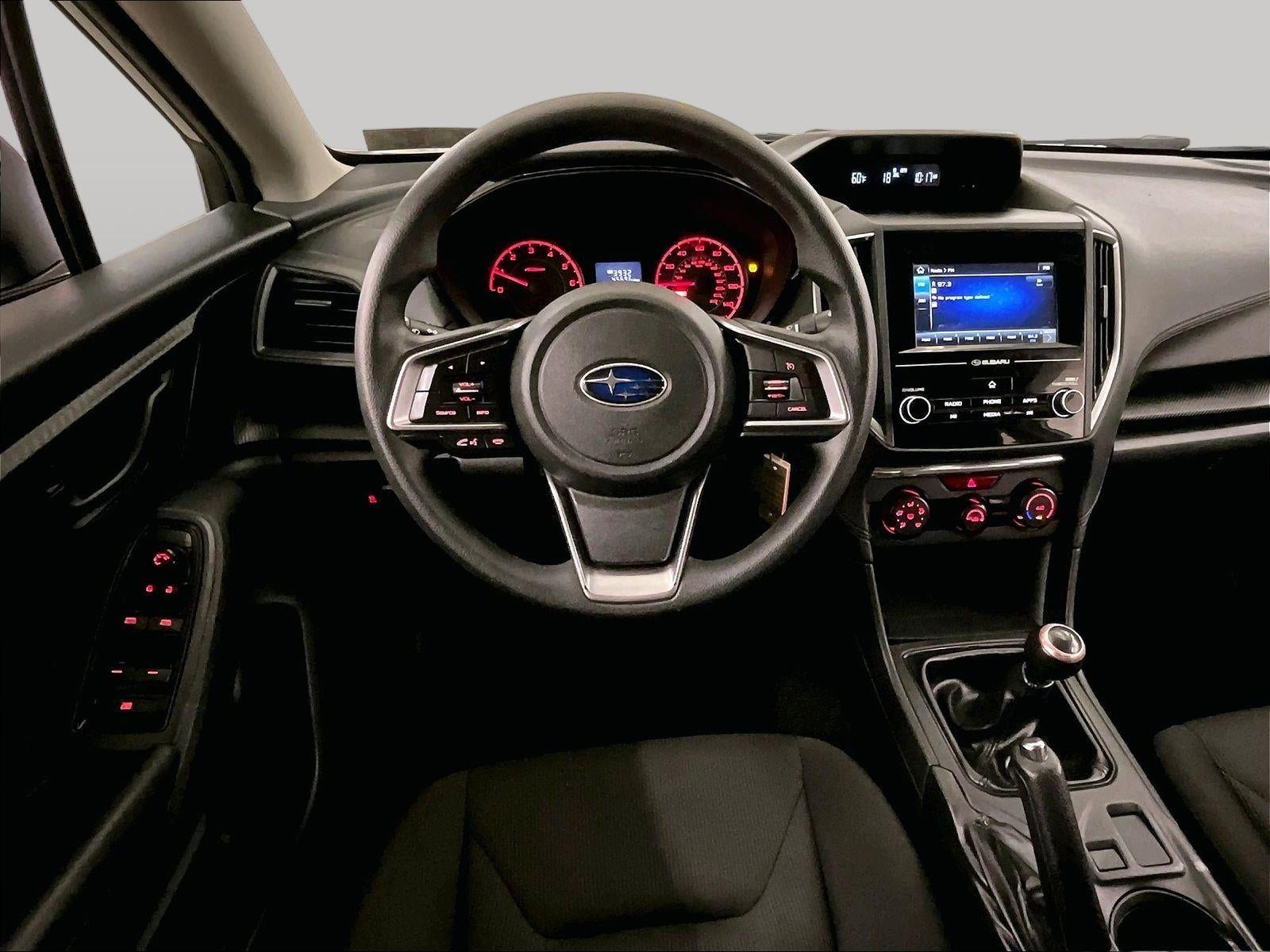 2017 Subaru Impreza 2.0i