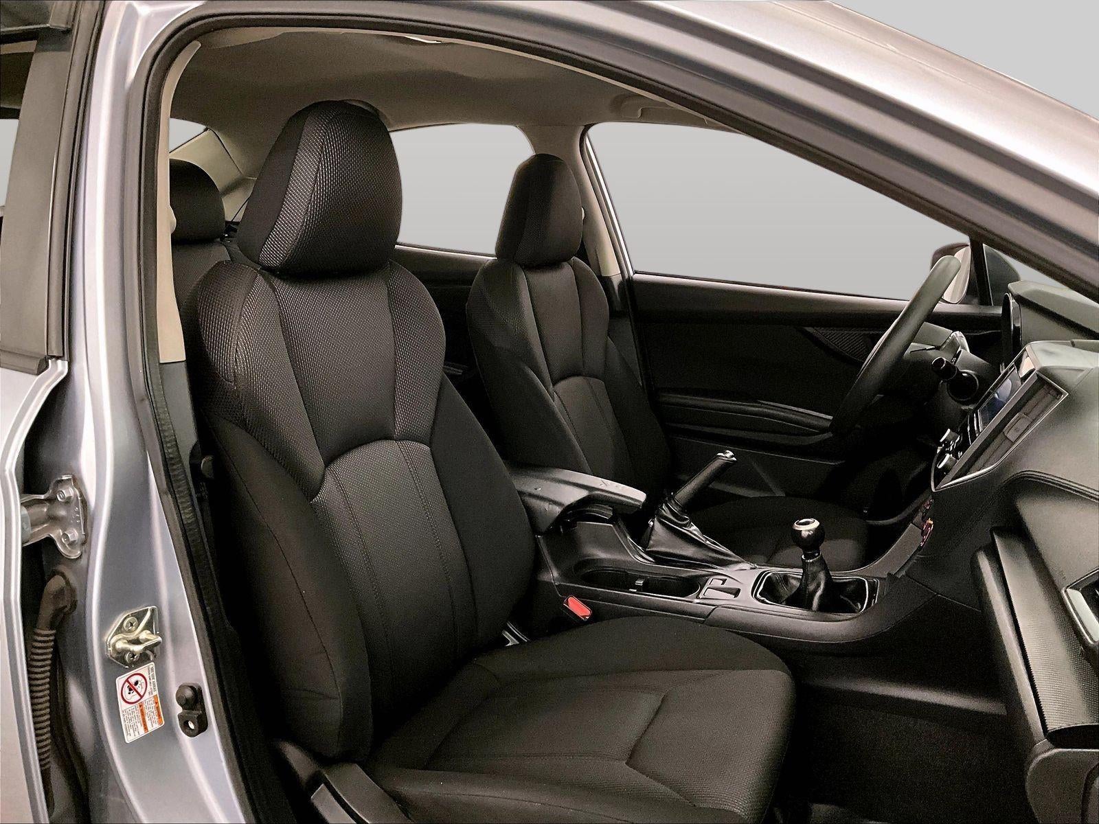 2017 Subaru Impreza 2.0i