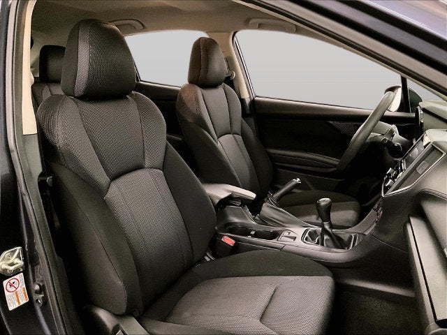 2017 Subaru Impreza 2.0i