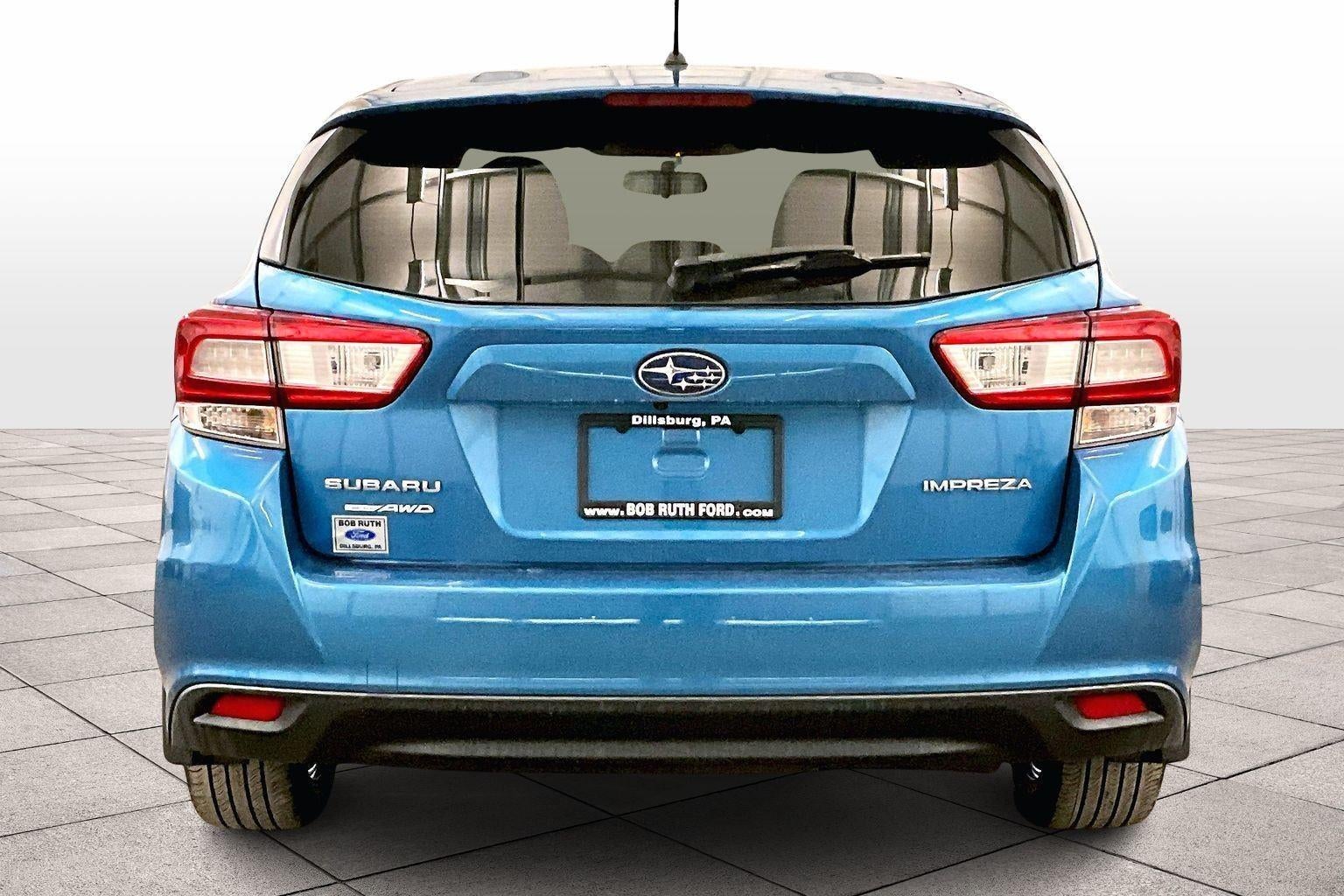 2019 Subaru Impreza 2.0i