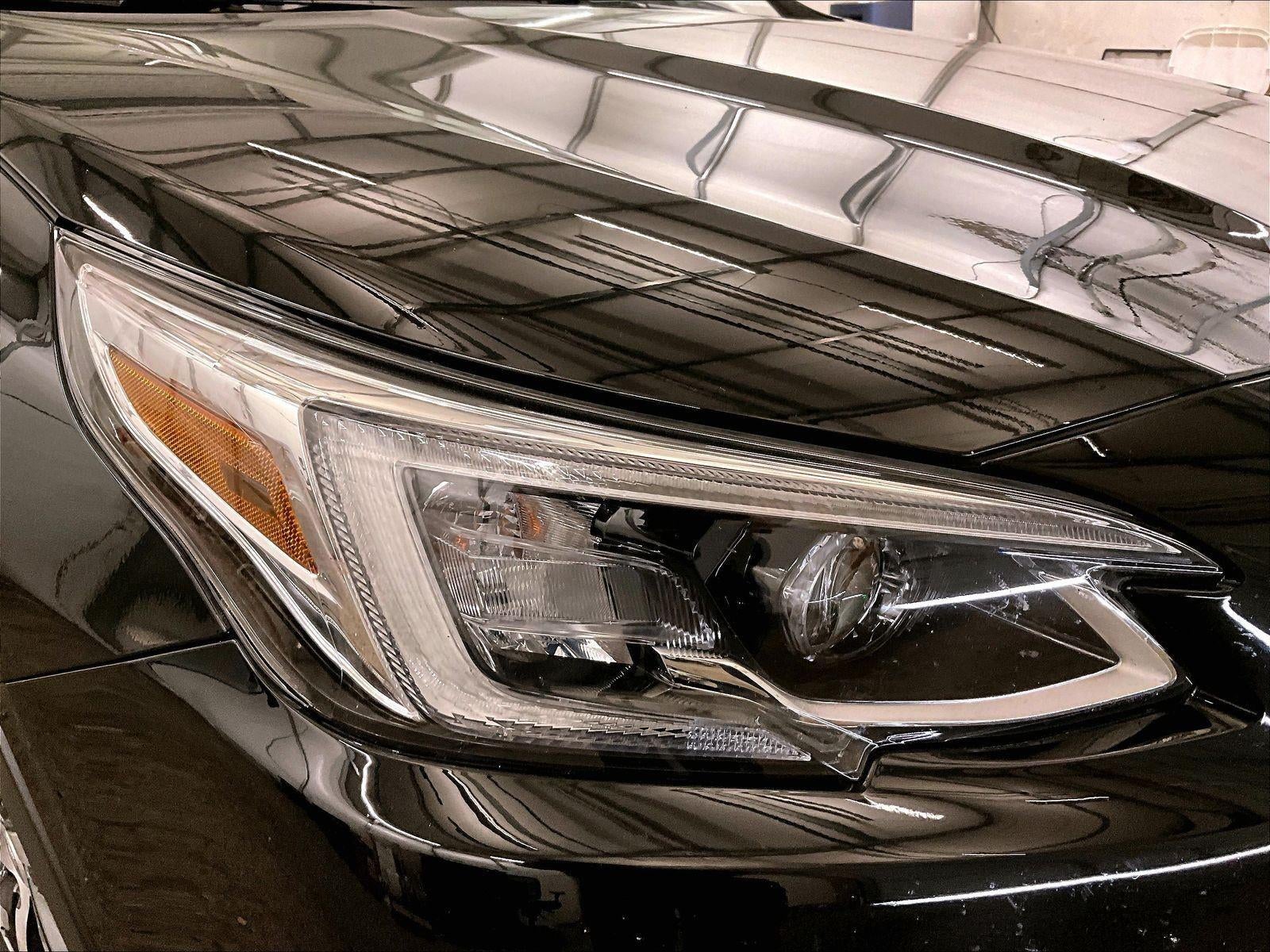 2021 Subaru Outback Touring XT