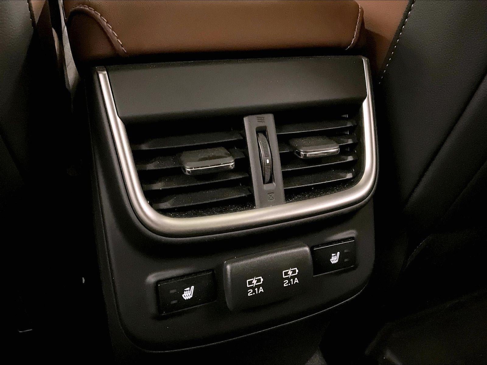 2021 Subaru Outback Touring XT
