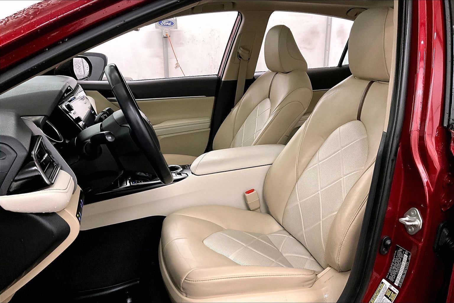 2019 Toyota Camry XLE