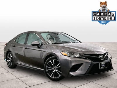 2019 Toyota Camry SE