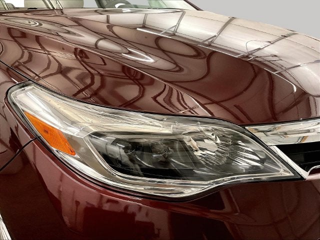 2013 Toyota Avalon Hybrid XLE Premium